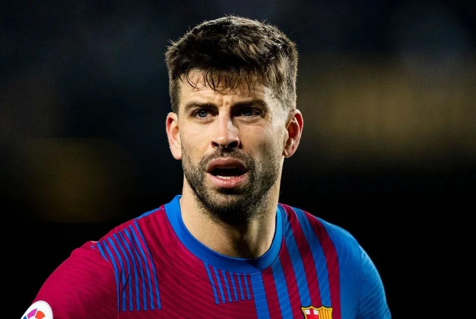 Pique: Barca như một đống đổ nát - Bóng Đá