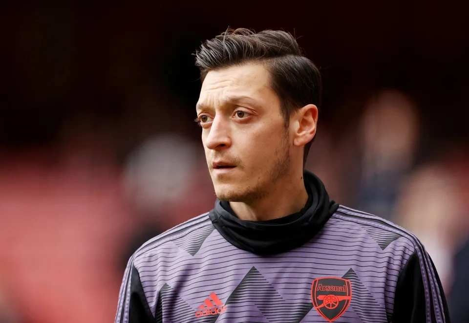 Khoảnh khắc khiến Ozil từng bật khóc - Bóng Đá