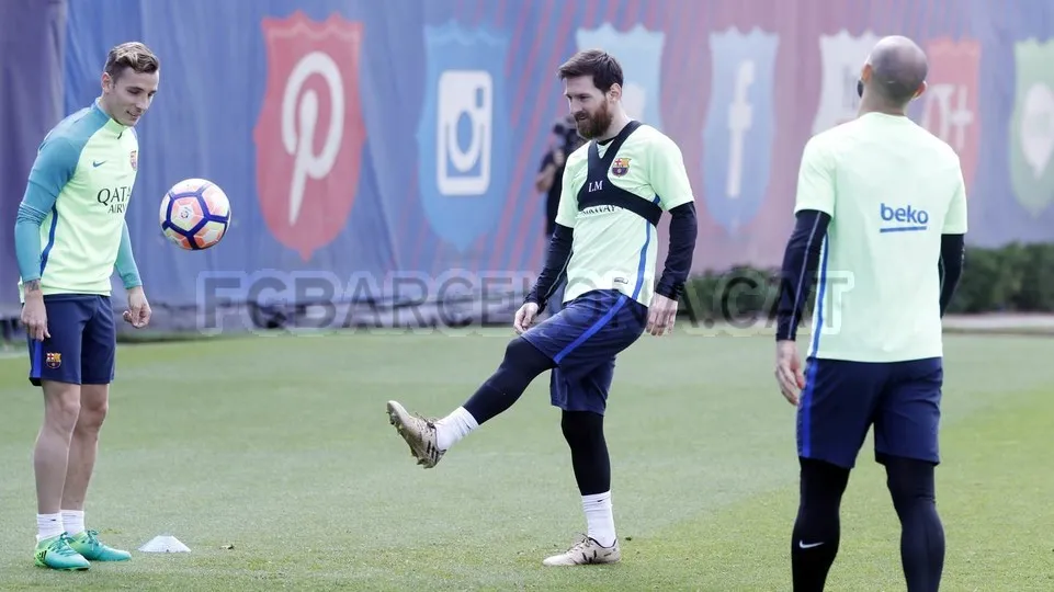 barca tập luyện - Bóng Đá