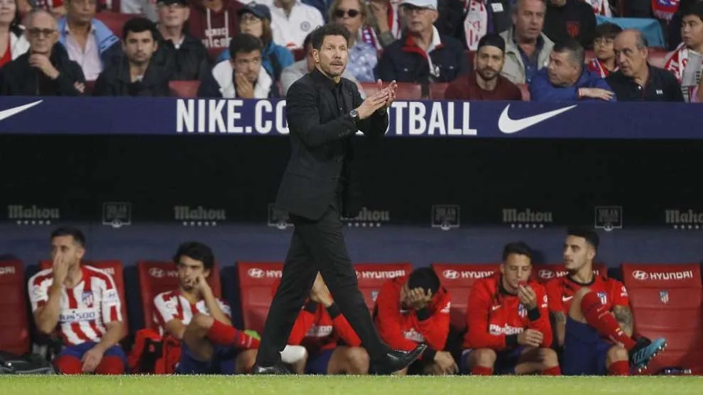 Simeone: No player's contract states they must play the whole 90 minutes - Bóng Đá